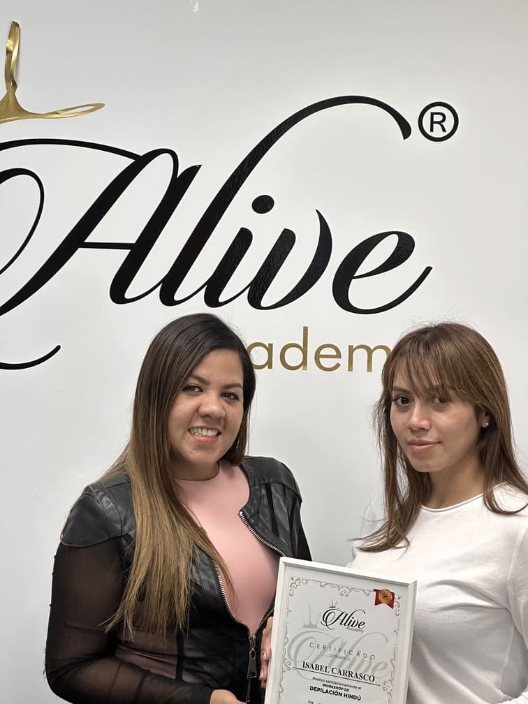 Certificado de curso de depilación con hilo en Alive Academy con Tatiana Álvarez