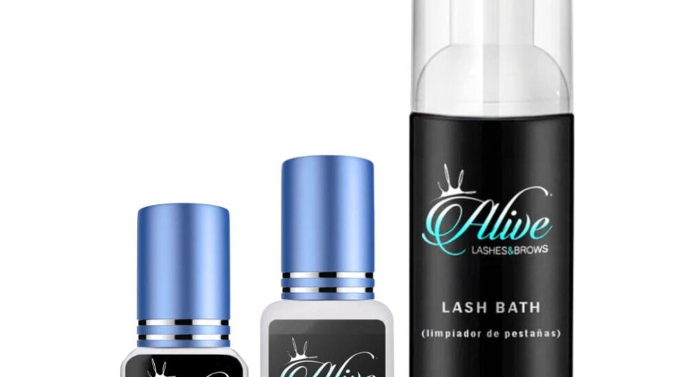 Adhesivo, primer y espuma limpiadora para dominar la retención en las extensiones de pestañas